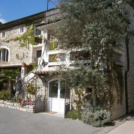 Gite L'Etape Vallon-Pont-dʼArc Exterior foto
